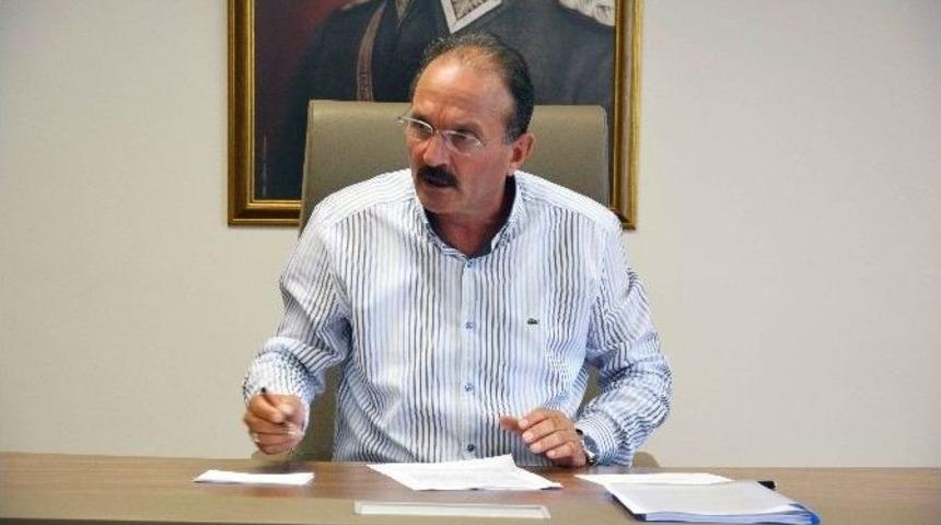 Başkan Saatcı, B&uuml;y&uuml;kşehir Yasasını Eleştirdi