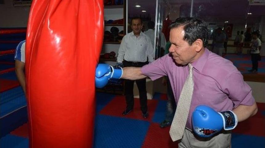 &Ccedil;akır: "sporla Birlikte Sağlıklı Ve G&uuml;zel Bir Nesil Yetiştireceğiz"