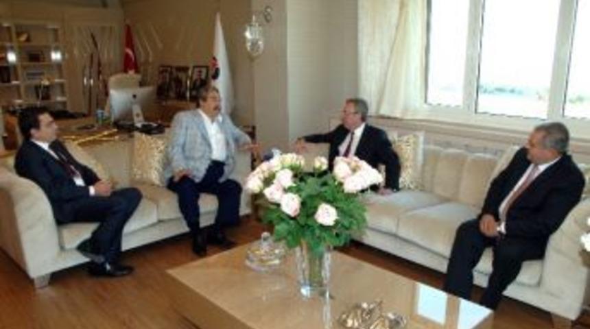 Adnan Bali, Abdulkadir Konukoğlu&rsquo;nu Ziyaret Etti