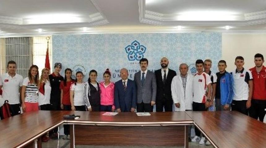 Milli Sporcuların Sağlığı Meram Tıp&rsquo;a Emanet