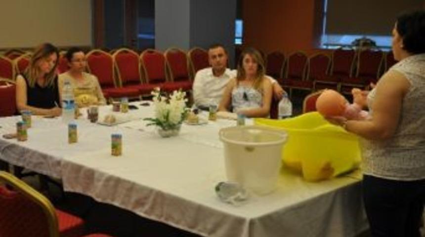 Acıbadem&rsquo;de Doğuma Hazırlık Kursları