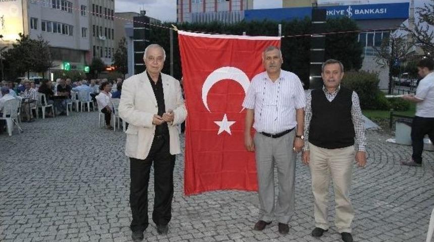 T&uuml;rk Ocakları&rsquo;ndan İftar Yemeği