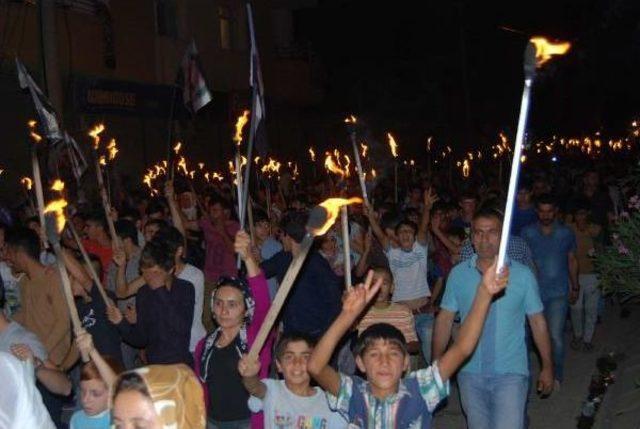 İdil'de Polise El Yapımı Patlayıcı Ile Saldırı:1 Polis Yaralı