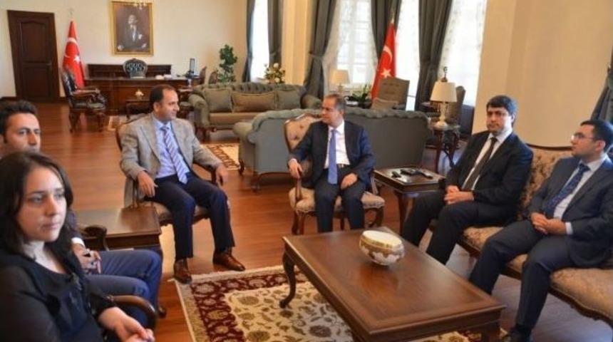 Kudret B&uuml;lb&uuml;l Valiliğini Ziyaret Etti