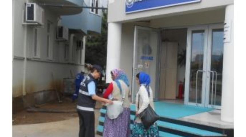 Kartepe Zabıtası&rsquo;ndan Dilenci Uyarısı