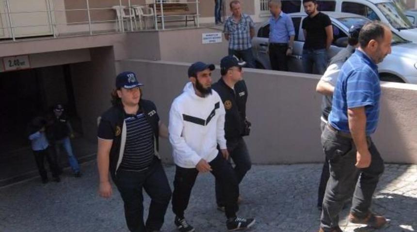 Işid Operasyonu Zanlıları, Tekbir Getirip, Adliyeye Gitti