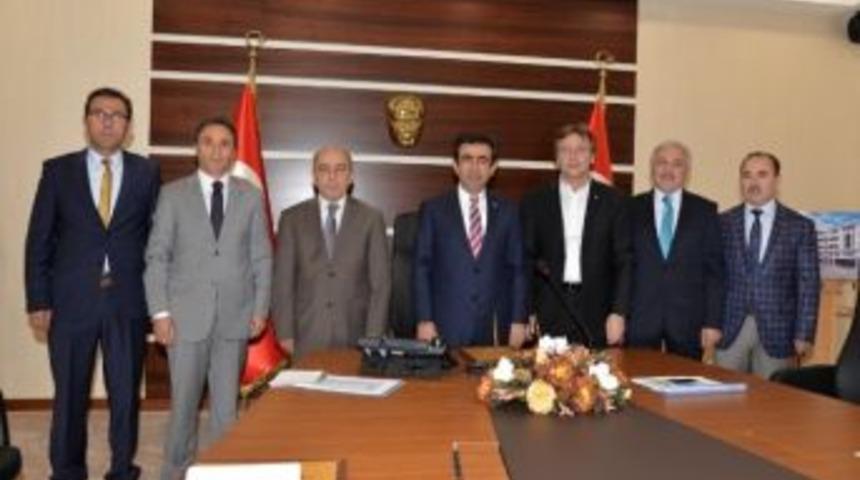 &Ccedil;ayırova Ve Yenimahalle Ortaokulları İ&ccedil;in Protokol Yapıldı