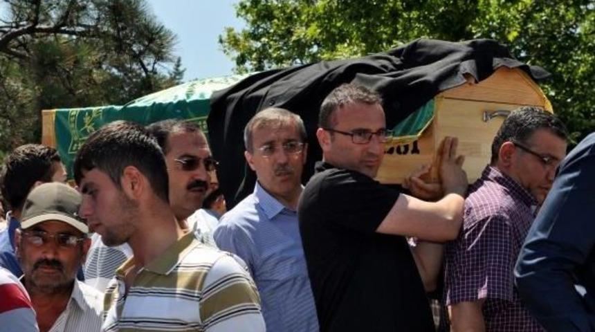 Mavi Marmara Gemisinde &Ouml;len Furkan'ın Dedesi Mustafa Doğan Vefat Etti  (2)