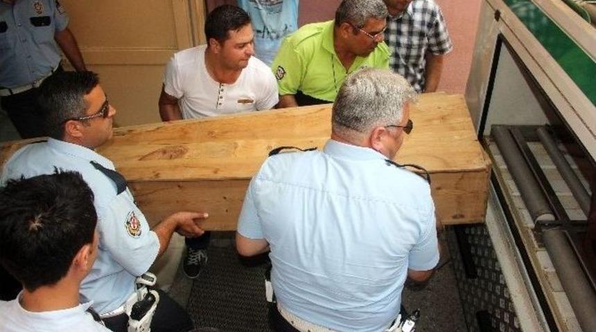 Trafik Polisinin Eşi Kaza Kurbanı