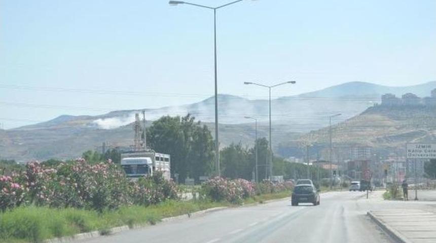 Harmandalı &Ccedil;&ouml;pl&uuml;ğ&uuml;nde Yangın