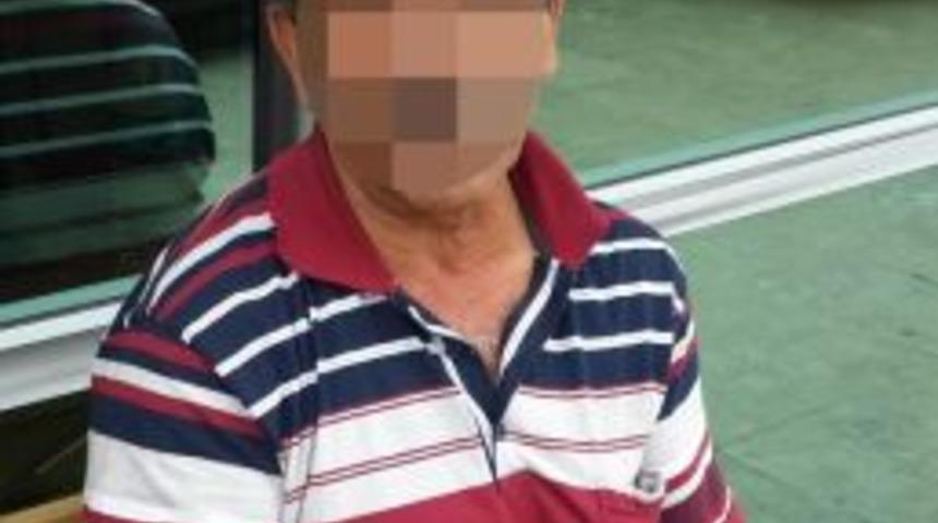 Oğlunu Yakalamaya Gitti, Babasını G&ouml;zaltına Aldı