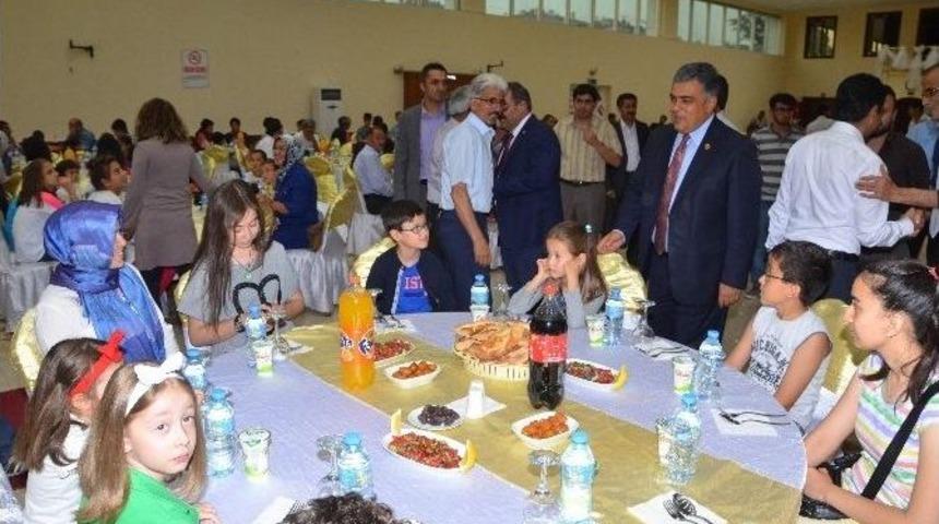 Ereğli&rsquo;de Kimsesiz, &Ouml;ks&uuml;z Ve Yetim &Ccedil;ocuklara İftar