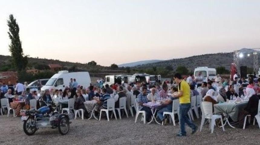 Başkan &Ccedil;er&ccedil;i, Yuntdağı&rsquo;nda İftar A&ccedil;tı