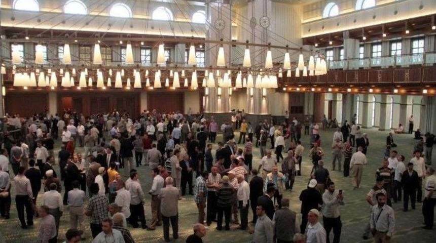 Beştepe Millet Camisi&rsquo;nde İlk Ezan, İlk Sela Ve İlk Cuma