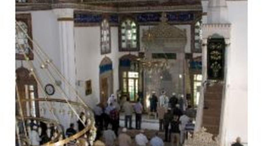 Demirel İ&ccedil;in Nevşehir&rsquo;de Mevlit Okutuldu