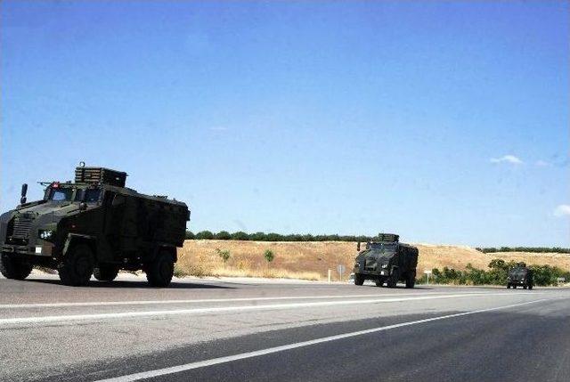 Tunceli’den Yola Çıkan Askeri Konvoy Sınıra Doğru İlerliyor