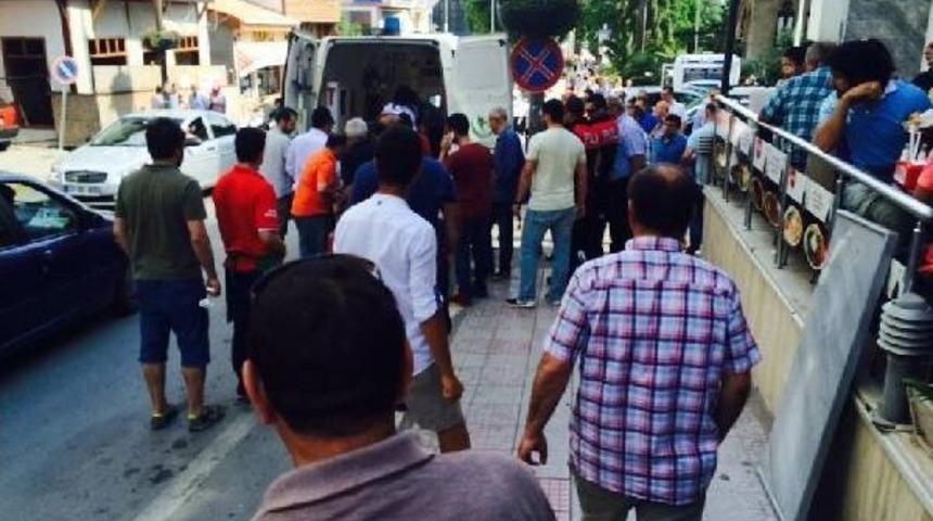 &Ccedil;ay Ocağı &Ouml;n&uuml;nde Silahlı Saldırı:1 &Ouml;l&uuml;