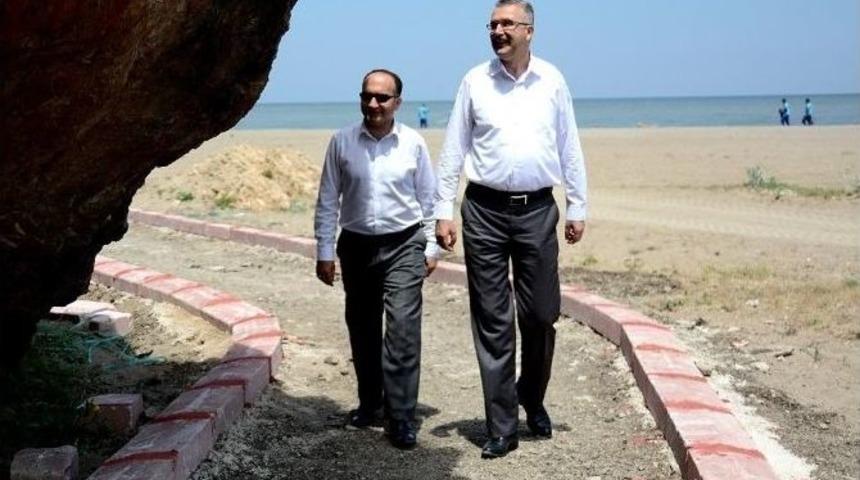 Başkan &Ouml;zkan, Belediyenin &Ccedil;alışmalarını Yerinde İnceledi