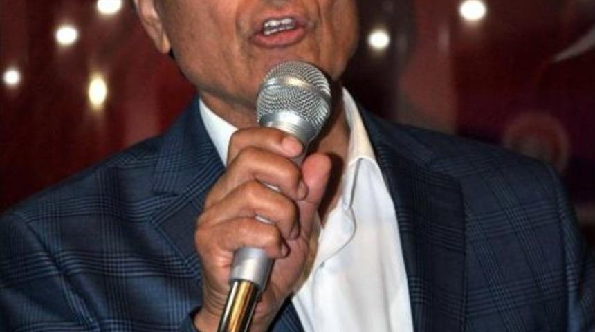 Yusuf Hala&ccedil;oğlu: "ismet Yılmaz'ı Chp Se&ccedil;tirdi"