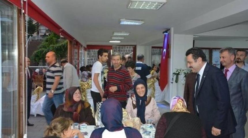 Ortahisar Belediyesi Başkanı Gen&ccedil;, Yetimler Ve Huzurevi Sakinleriyle İftarda Bir Araya Geldi