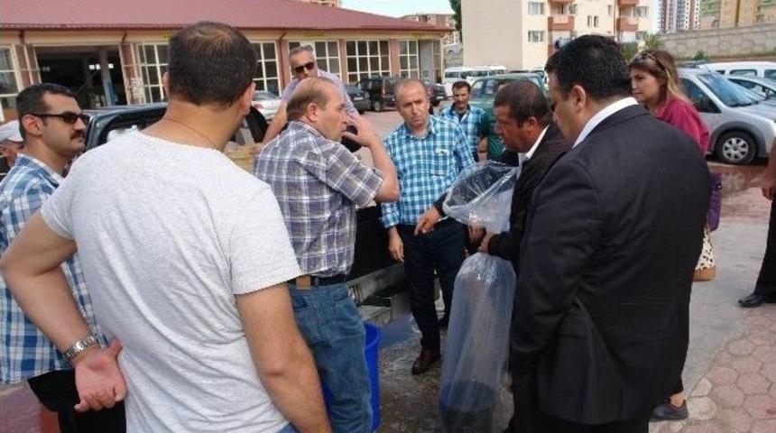 Sivas&rsquo;ta G&ouml;l Ve G&ouml;letlere 223 Bin Sazan Balığı Bırakıldı