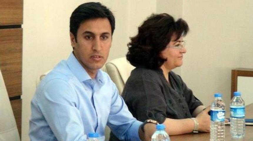 Dbp Eş Genel Başkanı Y&uuml;ksek: T&uuml;rkiye'nin Savaşa Değil, Barışa Ihtiyacı Var