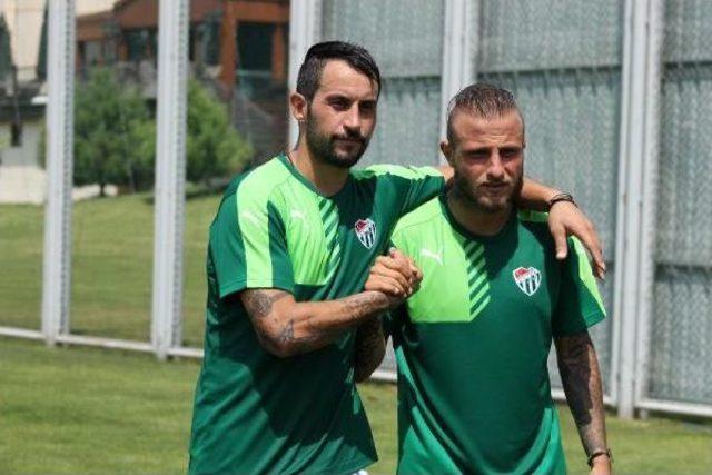 Bursaspor'da Ozan İpek Ve Aydın Umutlu