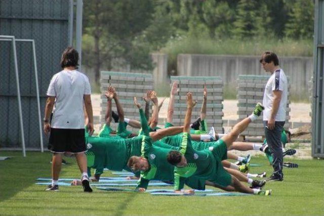 Bursaspor’Da Sağlam Nefes Aldırtmıyor