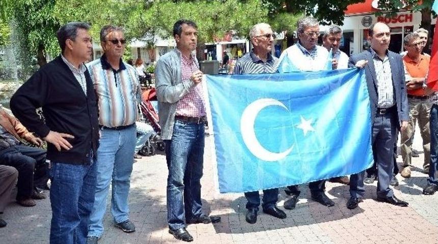 Eskişehir Kamu-sen&rsquo;den Doğu T&uuml;rkistan&rsquo;a Destek