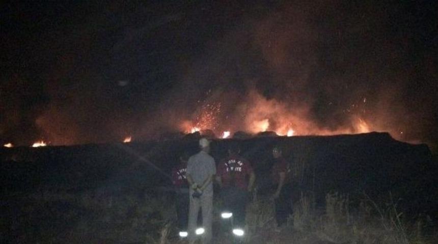 Tarlada Bekletilen Saman K&uuml;le D&ouml;nd&uuml;