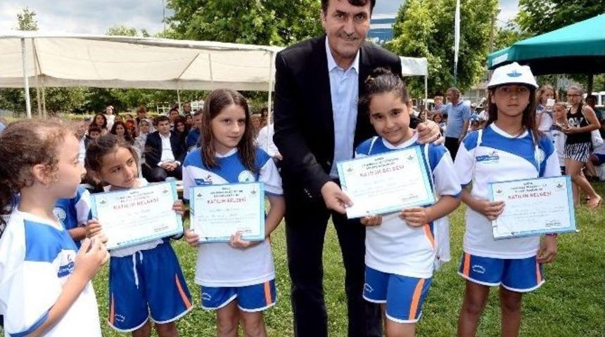 K&uuml;&ccedil;&uuml;k Kula&ccedil;lar Sertifikalarını Aldı