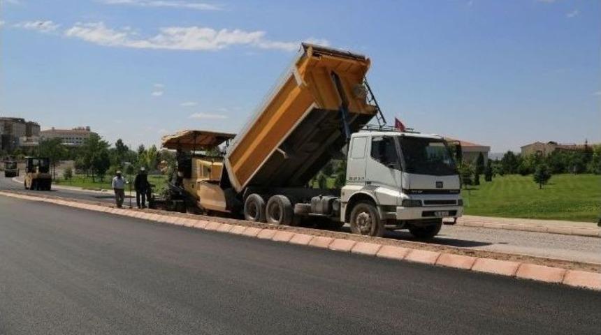Bilime Ve Eğitime Yol Ve Asfalt Desteği