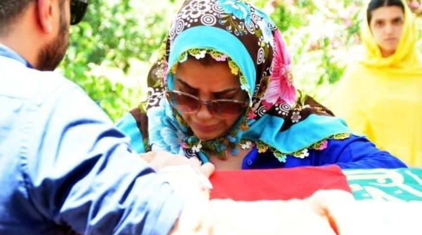 Tanyeli'nin En Acı G&uuml;n&uuml;