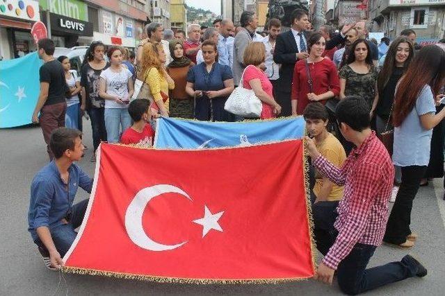 Zonguldak Ülkü Ocakları Doğu Türkistan’ı Unutmadı