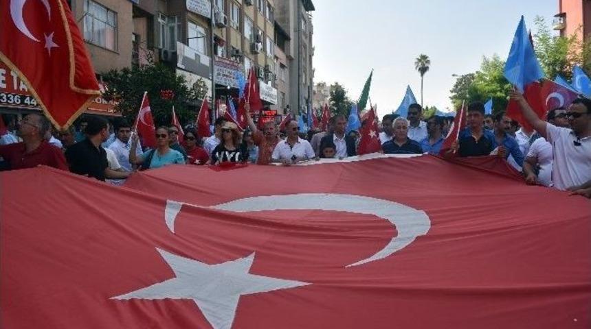 &Ccedil;in Zulm&uuml; Mersin&rsquo;de Protesto Edildi