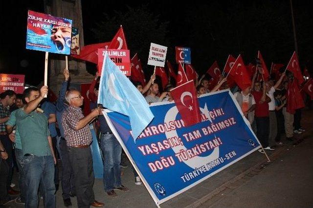 Bingöl’de Çin Zulmü Protesto Edildi