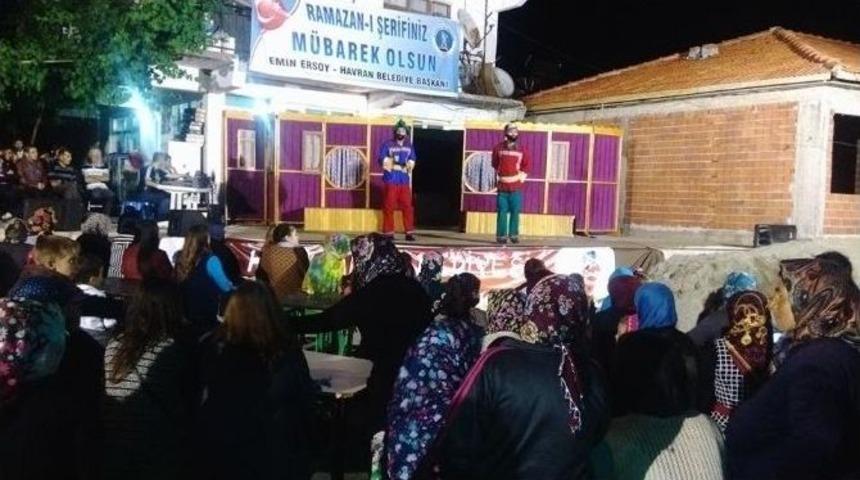 Hayatlarında İlk Defa Tiyatro İzlediler