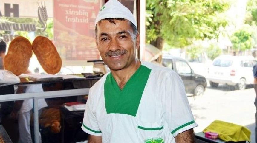 Besni&rsquo;de Esnaf Bor&ccedil;larla Ayakta Durmaya &Ccedil;alışıyor