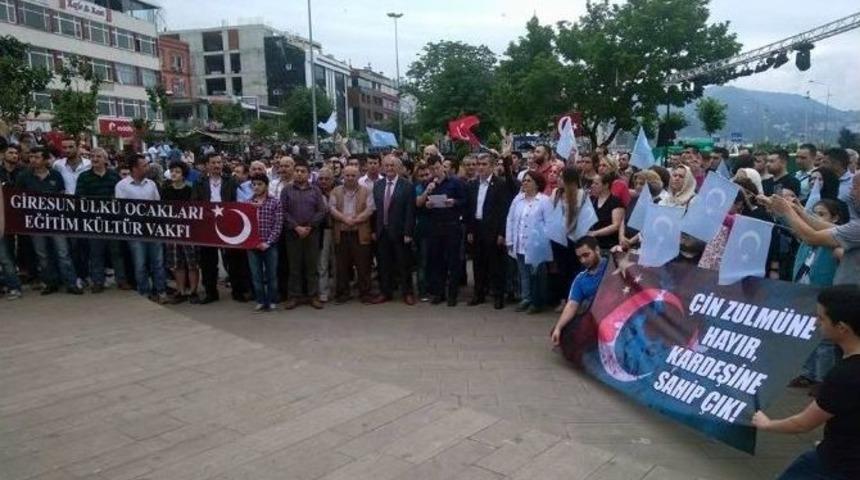 Giresun&rsquo;da &Uuml;lk&uuml;c&uuml;ler Doğu T&uuml;rkistan İ&ccedil;in Y&uuml;r&uuml;d&uuml;