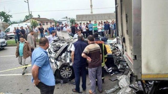 Samsun’da Trafik Kazası: 2 Ölü, 1 Yaralı