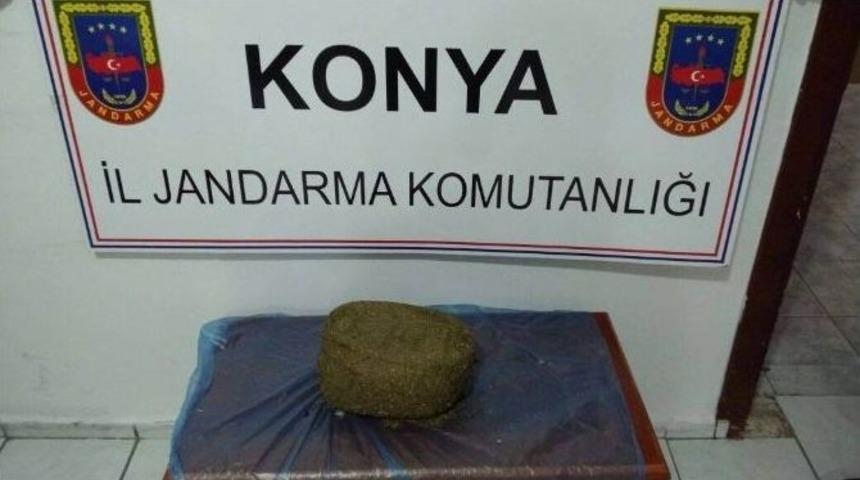 Yolcunun Valizinde 2 Kilo Esrar Ele Ge&ccedil;irildi