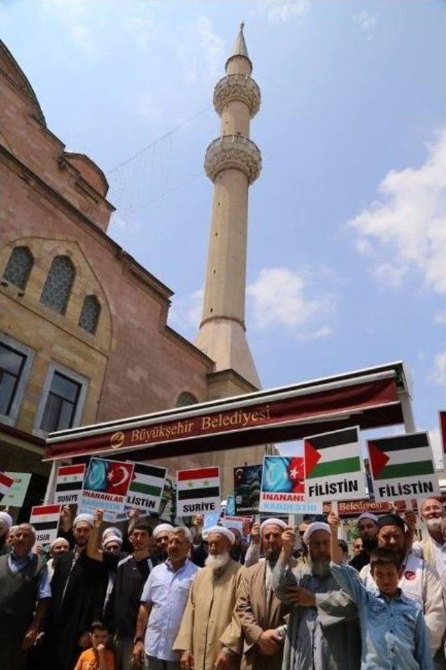 Eskişehir’de Doğu Türkistan’da Ölenler İçin Gıyabi Cenaze Namazı