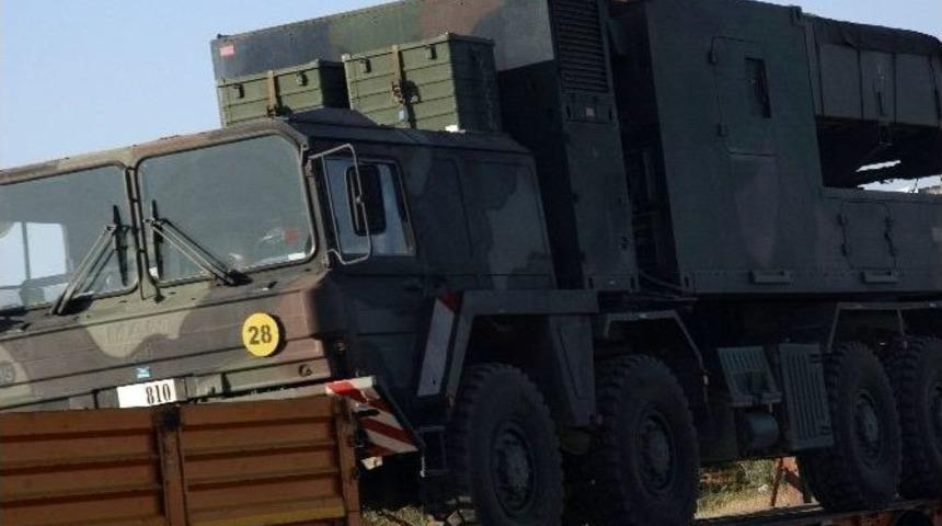 F&uuml;ze Bataryası Suriye Sınırına Konuşlandırıldı