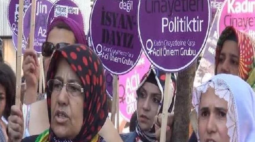 Kadınlar 'kadın Cinayetlerine Dur' Demek I&ccedil;in Y&uuml;r&uuml;d&uuml;ler
