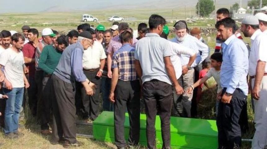 Enes'in Amcası Engin: Katil Bizimle Ağlayıp, Aramalara Katıldı (2)