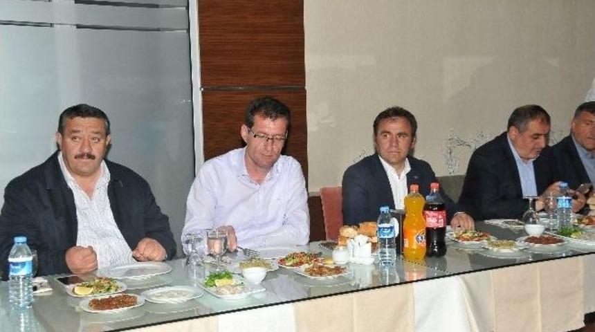 G&uuml;m&uuml;şhane&rsquo;de Belediye Başkanları İftarda Buluştu