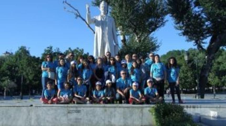 &Ouml;ğrencilere Yurt Dışı Seyahati