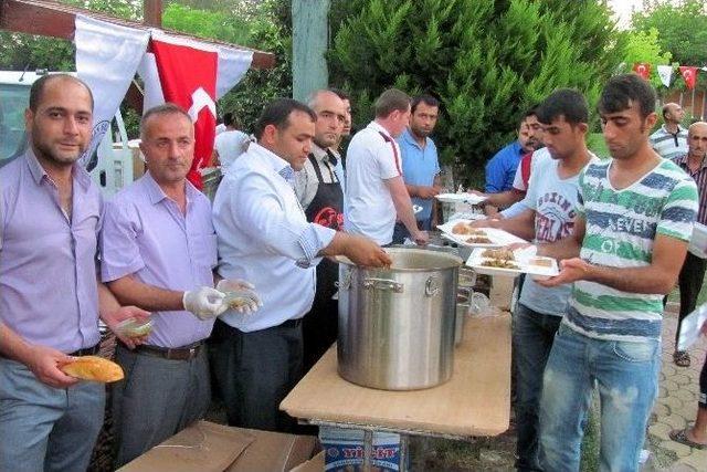 Araban Belediyesi 2 Bin 600 Kişilik İftar Yemeği Verdi