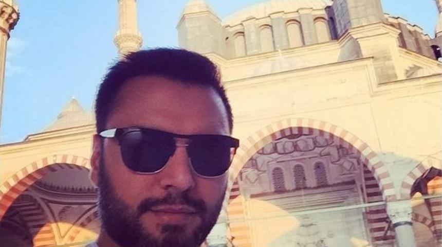 &Uuml;nl&uuml; T&uuml;rk&uuml;c&uuml; Alişan Selimiye Camii&rsquo;ne Bir Kez Daha Hayran Kaldı