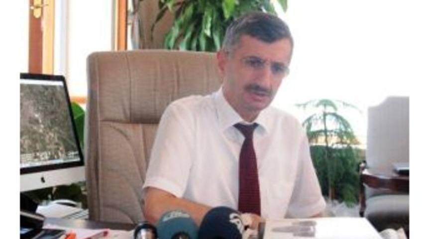 Vali Bektaş&rsquo;tan 15 Kişinin &Ouml;ld&uuml;ğ&uuml; Kazayla İlgili A&ccedil;ıklama